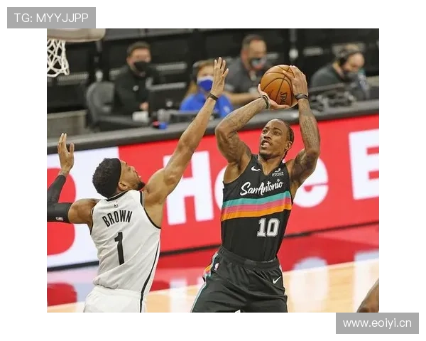 曼联控场能力持续下滑，全队攻防失序问题逐步反映